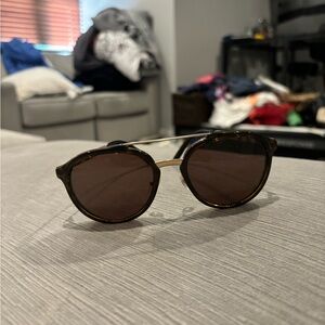 Burberry sunglasses- brown good condition.